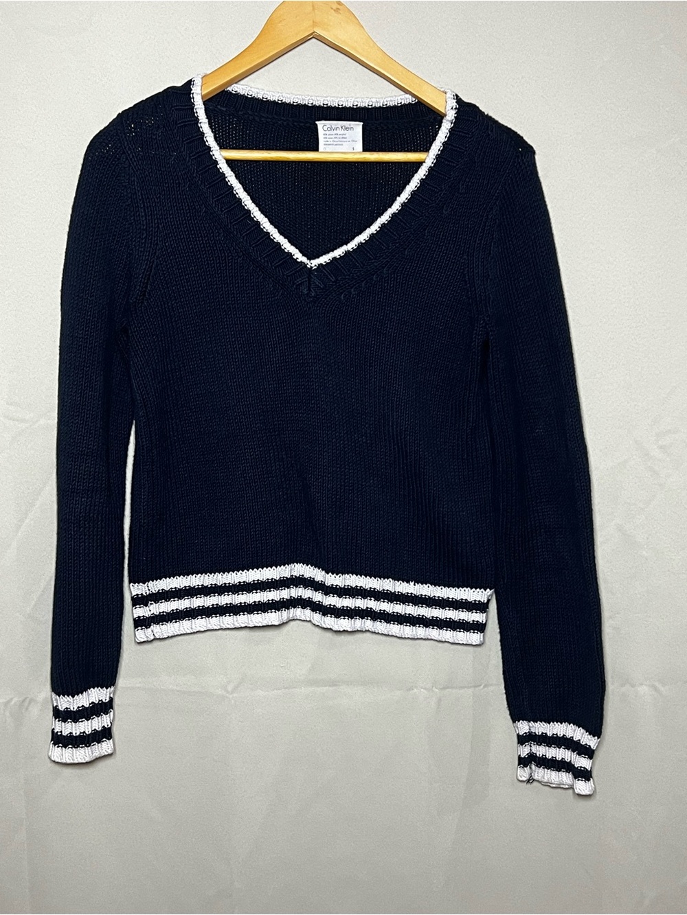 Calvin Klein Navy White V Neck Cropped Knit Sweater Preppy Coastal Size S
